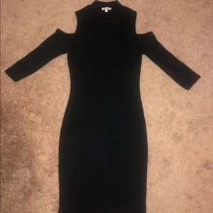 Black bodycon dress